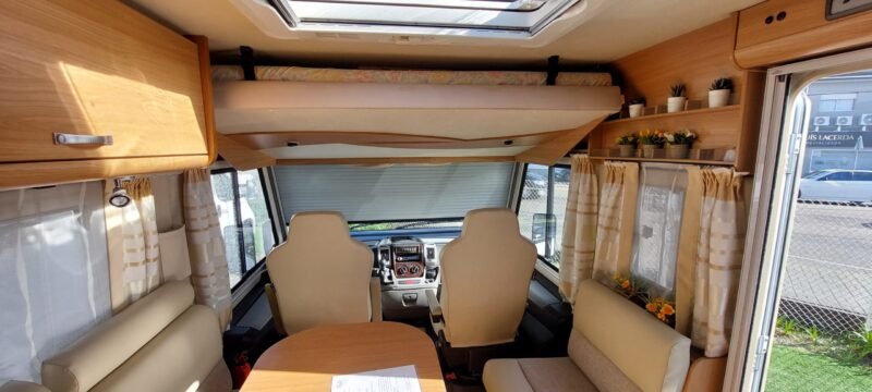 Autocaravana NIESMANN BISHOFF ARTO 69L - Image 11