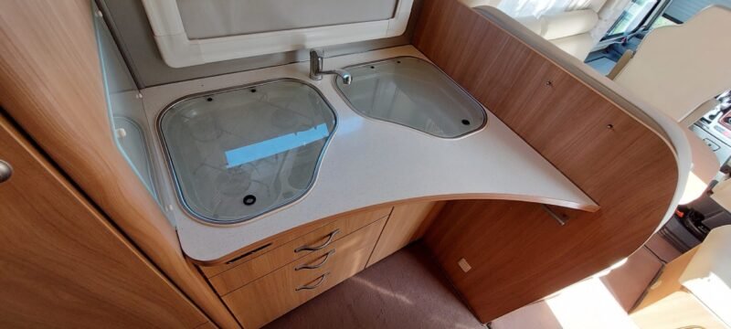 Autocaravana NIESMANN BISHOFF ARTO 69L - Image 10